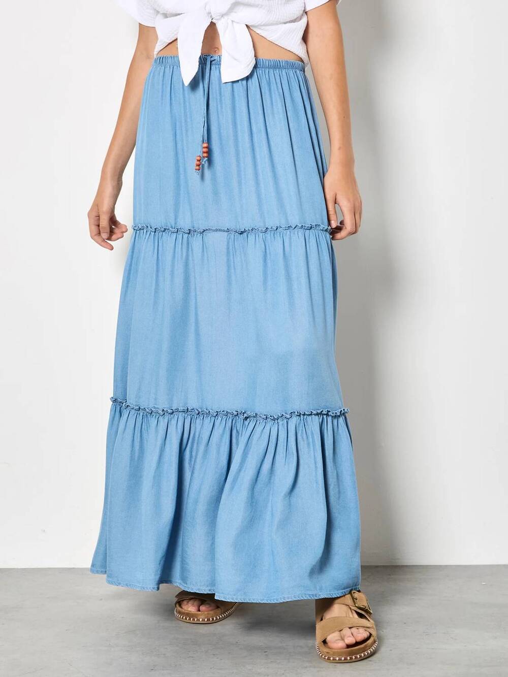 NEW APRICOT women's tiered denim skirt in blue
